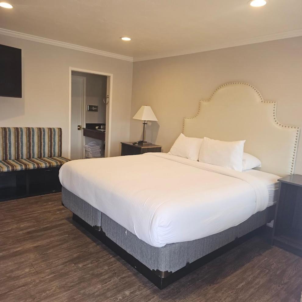 Bay Front Inn Санта Круз Екстериор снимка